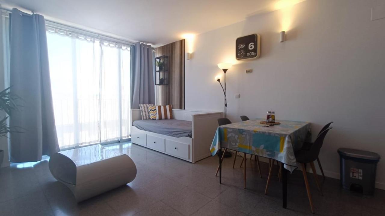 Acogedor Apartamento Valencia Exterior photo